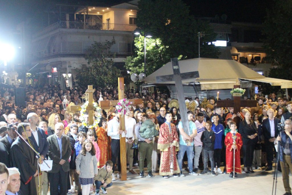 Το πρόγραμμα των Ακολουθιών του Επιταφίου και της Αναστάσεως στα Φάρσαλα