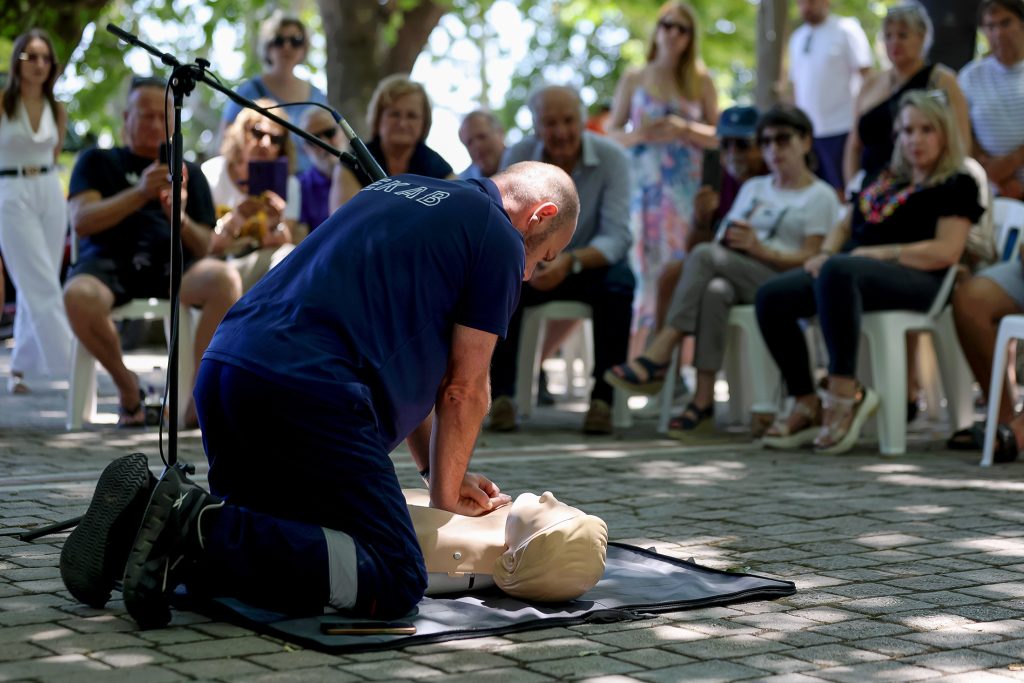 Μαζική συμμετοχή στην ενημερωτική εκδήλωση της Περιφέρειας  για τις «Πρώτες Βοήθειες και Πρόληψη Ατυχημάτων» στη Βελίκα