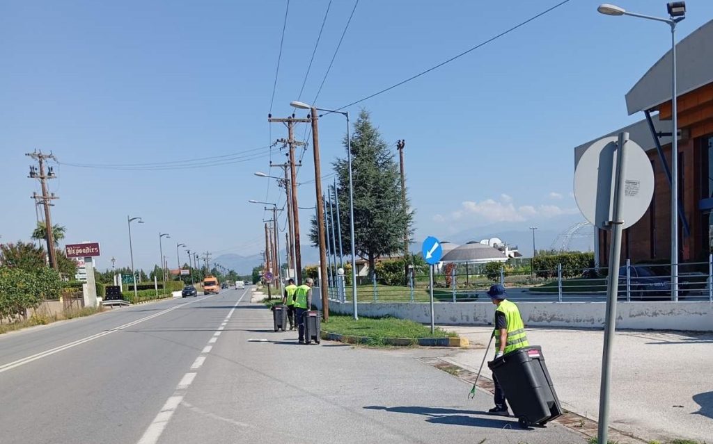 Δήμος Λαρισαίων: 16,5 τόνους σκουπιδιών μάζεψε η Διεύθυνση Καθαριότητας και Ανακύκλωσης – Ολοκληρώθηκε η επιχείρηση-«σκούπα» σε εθνικό-επαρχιακό δίκτυο