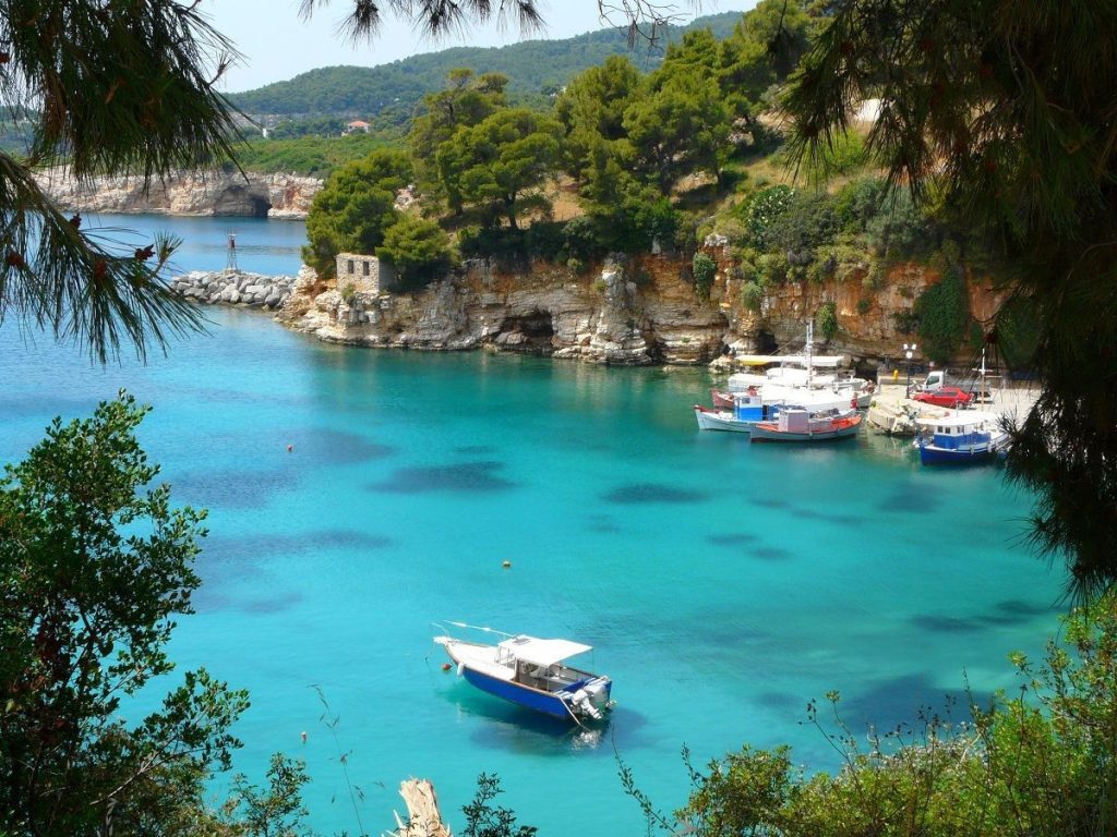 Θετικά μηνύματα για τον τουρισμό στη Θεσσαλία – Σταθερή η ζήτηση σε Σποράδες και Όλυμπο