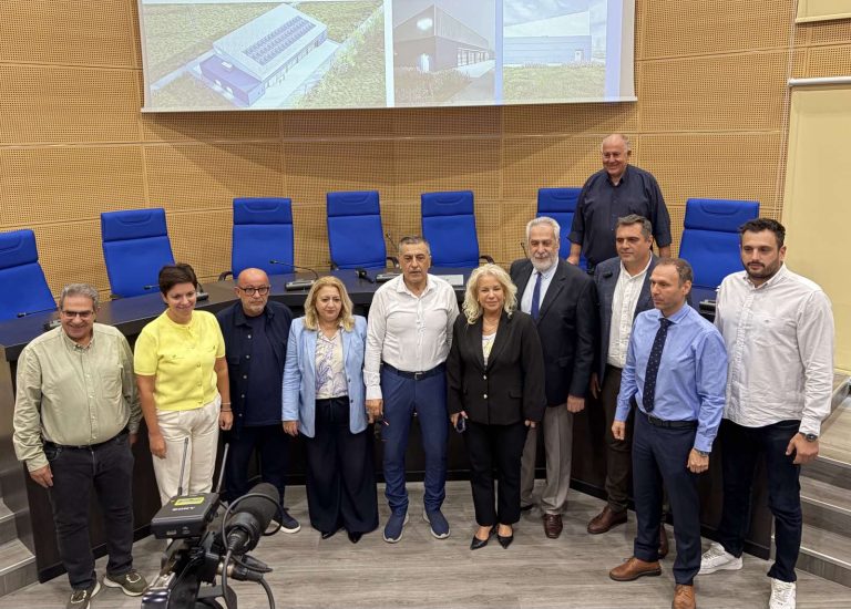Έξι νέα κολυμβητήρια στη Θεσσαλία -Στο πρόγραμμα και τα Φάρσαλα